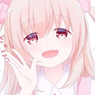 独臂店主免费为七旬老人修亡子手机
